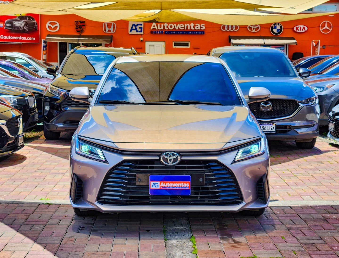 TOYOTA YARIS E MECÁNICO DE AGENCIA M.2023