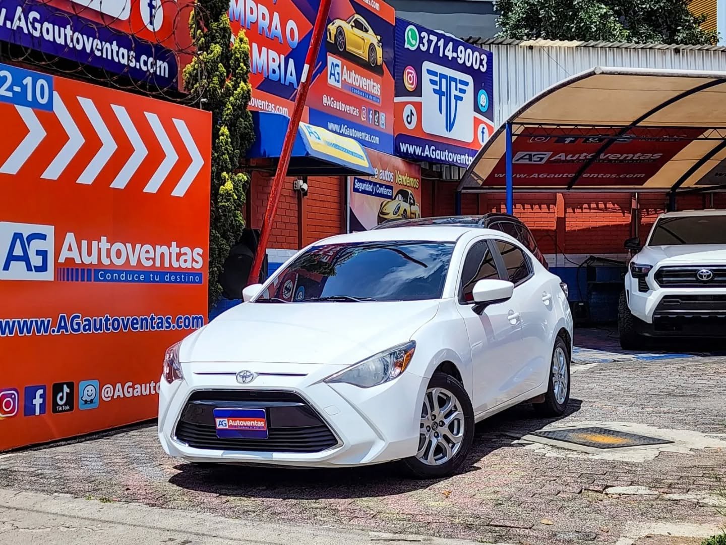 TOYOTA YARIS iA M.2017
